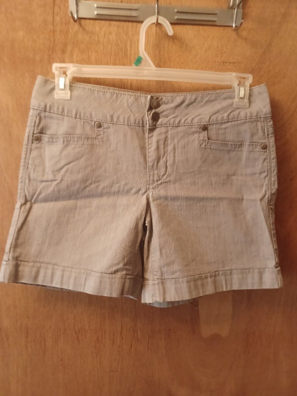 Santana Jeans Women's Gray Shorts